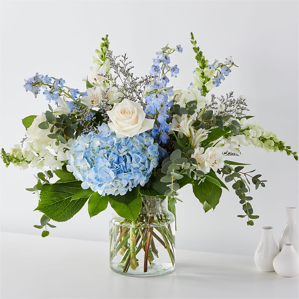 Coastal Blossom Bouquet – Coleman Brothers Flowers Inc, Richmond VA