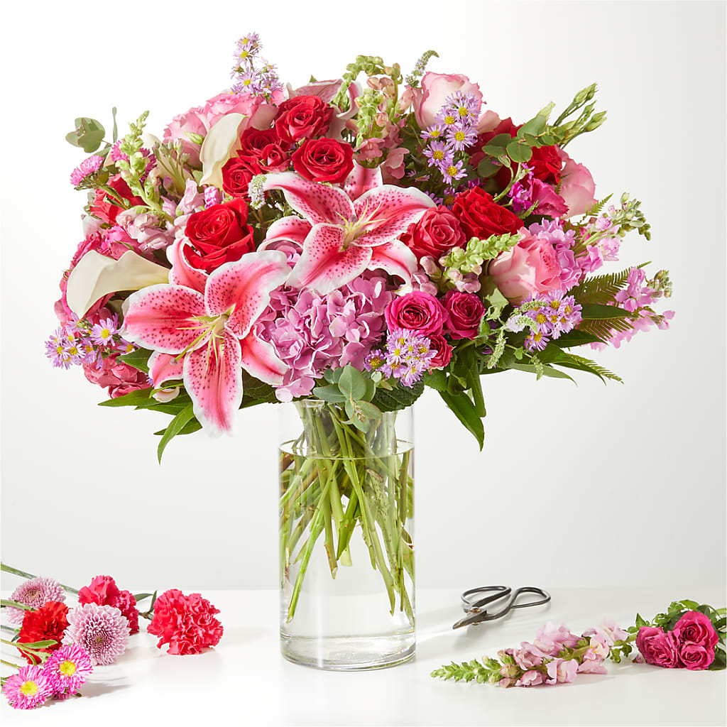 Swooning Over You - A Luxury Florist Original – Coleman Brothers Flowers Inc, Richmond VA