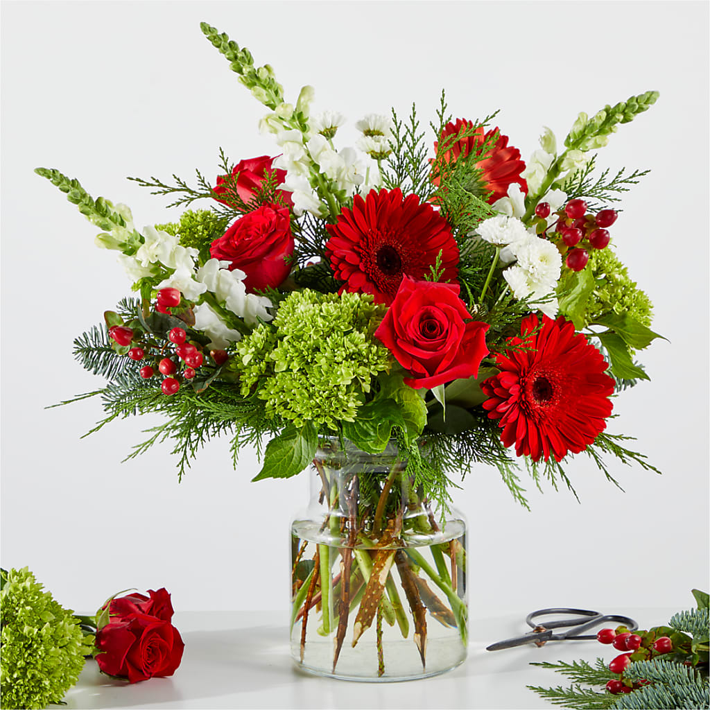 Merry Moment Bouquet – A Florist Original – Coleman Brothers Flowers Inc, Richmond VA