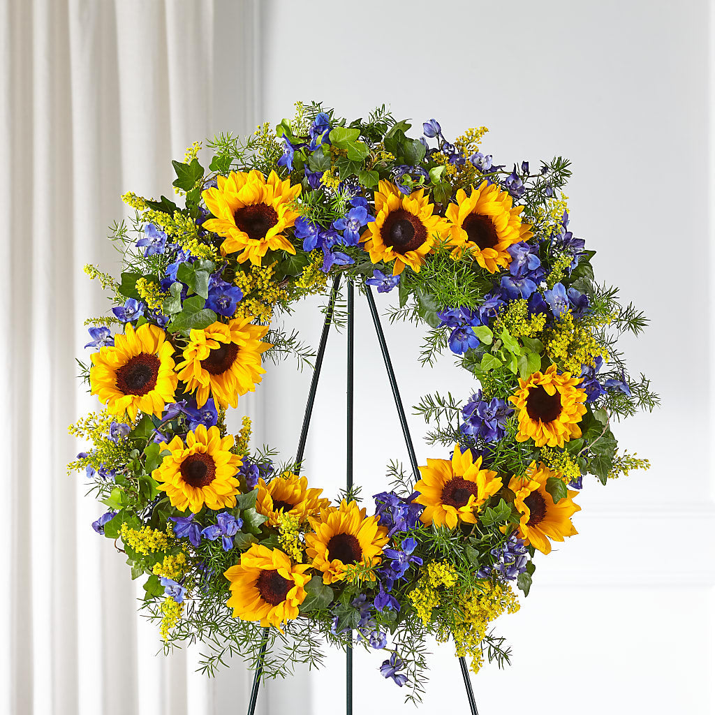 Bright Rays Wreath – Coleman Brothers Flowers Inc, Richmond VA
