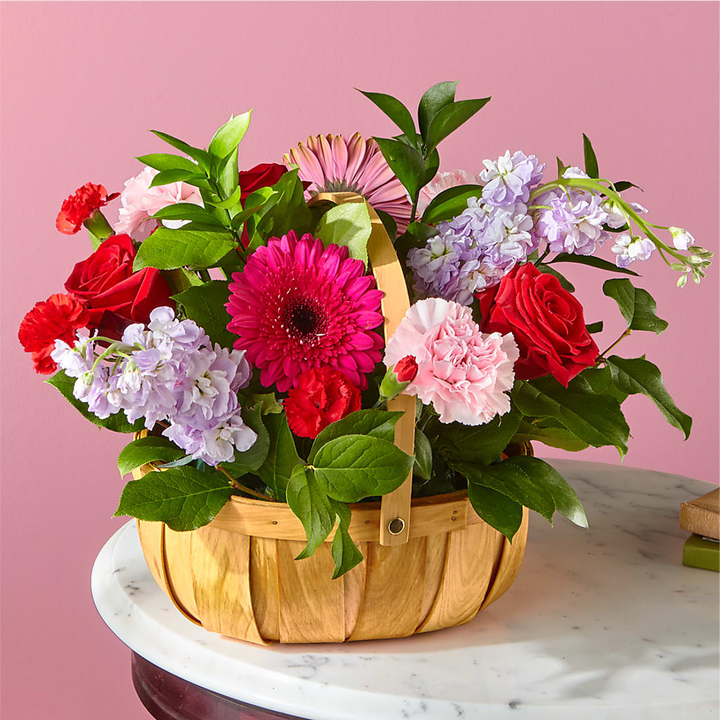 Pink Picnic Basket – Coleman Brothers Flowers Inc, Richmond VA