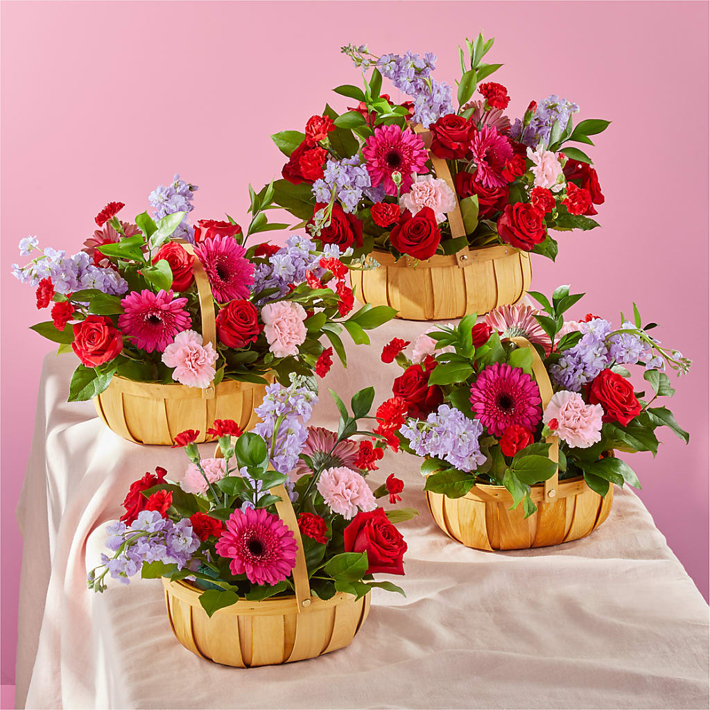 Pink Picnic Basket – Coleman Brothers Flowers Inc, Richmond VA