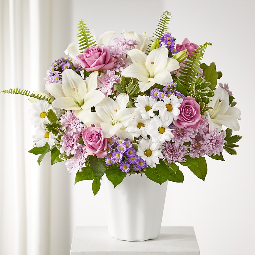 Warmest Thoughts Tabletop Basket – Coleman Brothers Flowers Inc, Richmond VA
