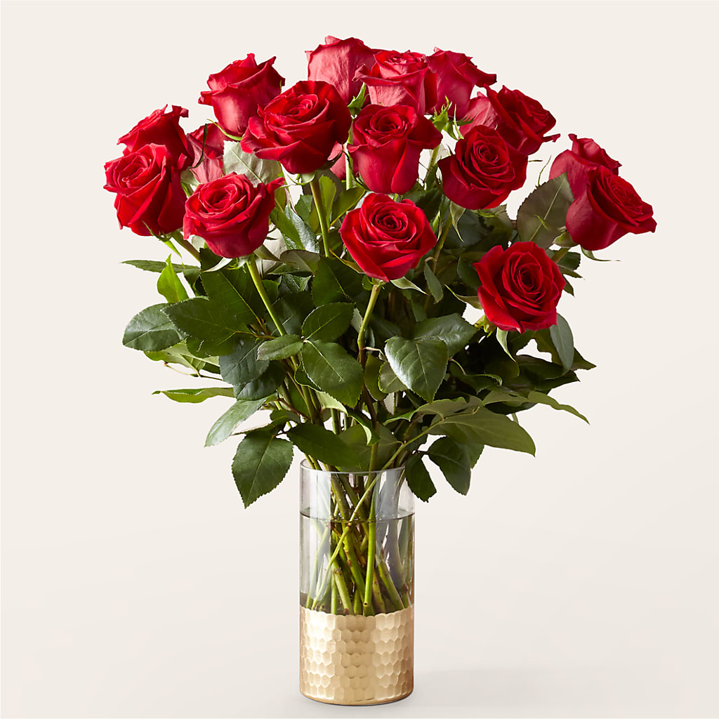 Classic Love Red Rose Bouquet – Coleman Brothers Flowers Inc, Richmond VA