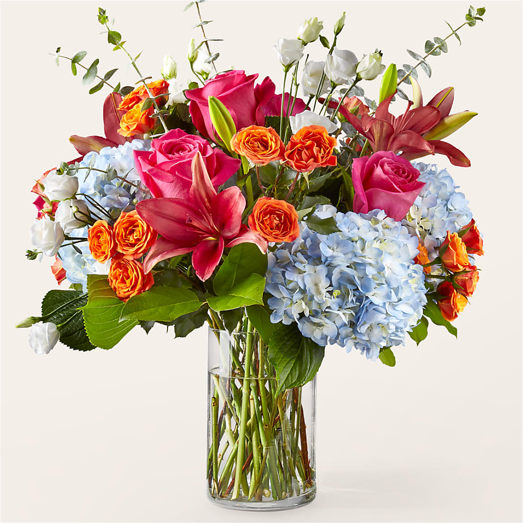 Awestruck Luxury Bouquet – Coleman Brothers Flowers Inc, Richmond VA