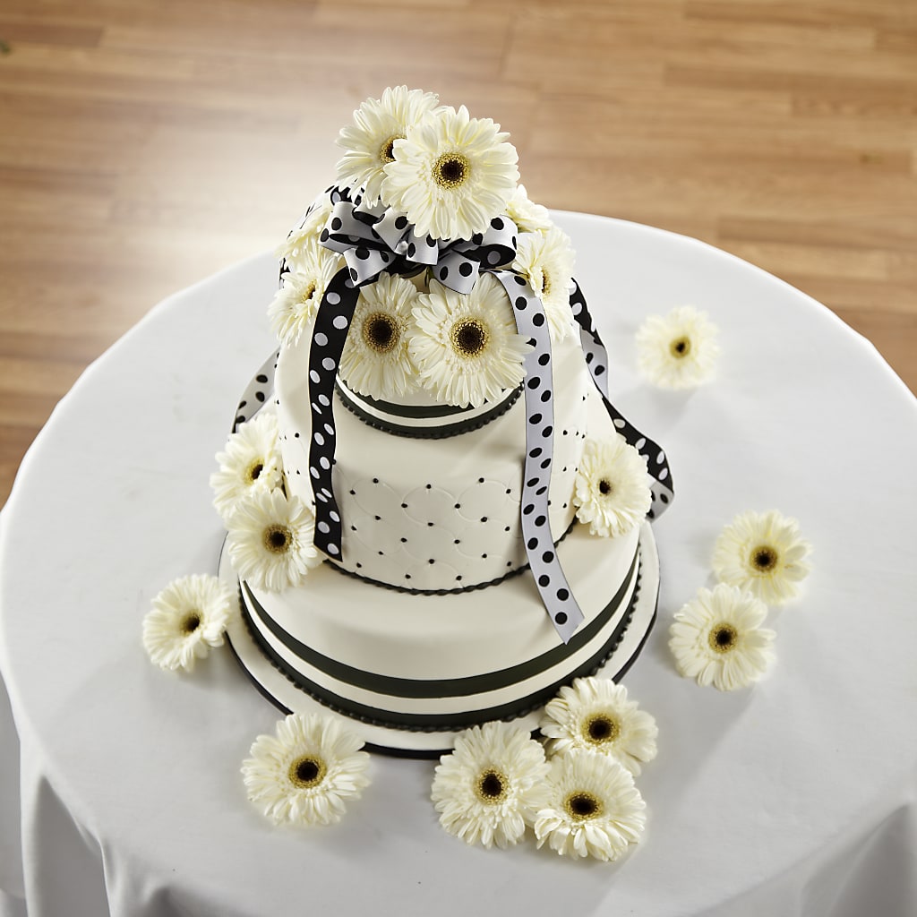 Simple Sophistication Cake Décor – Coleman Brothers Flowers Inc, Richmond VA
