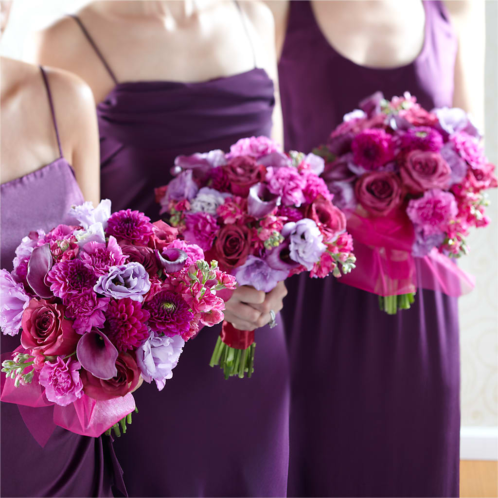 Bridesmaid's Garden Bouquet – Coleman Brothers Flowers Inc, Richmond VA