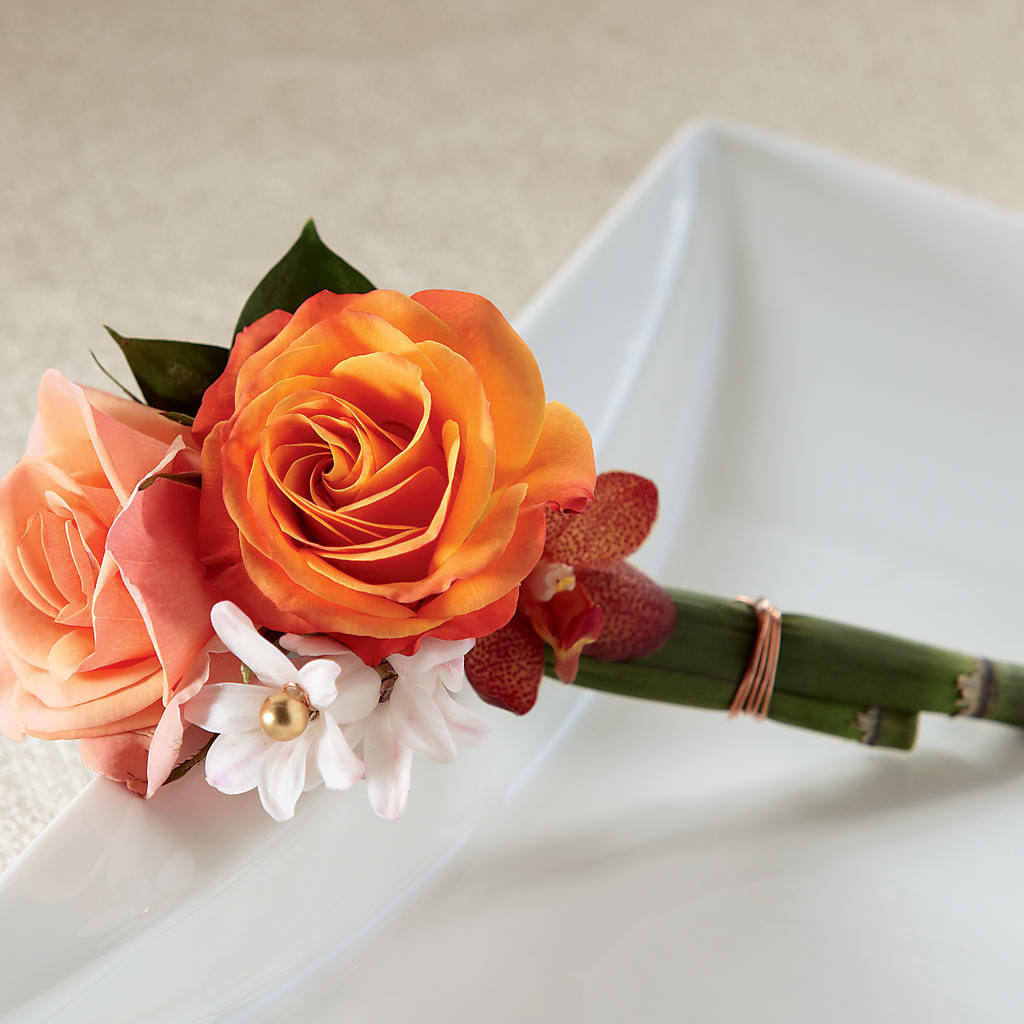 Sunset Dream Boutonniere – Coleman Brothers Flowers Inc, Richmond VA