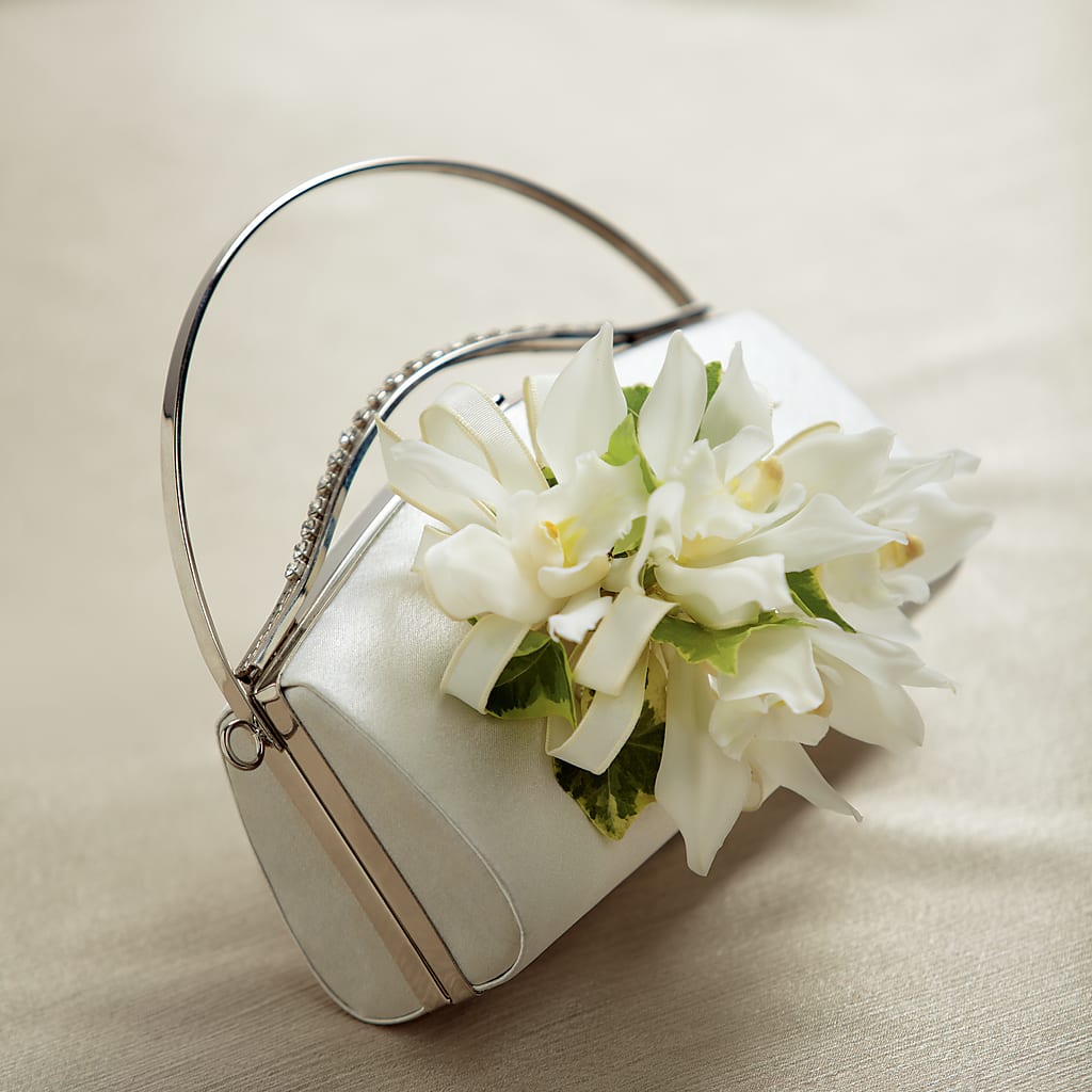 White Purse Decor – Coleman Brothers Flowers Inc, Richmond VA