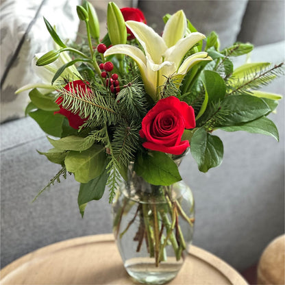 Sparkling Snowflakes Bouquet –  Coleman Brothers Flowers Inc, Richmond VA