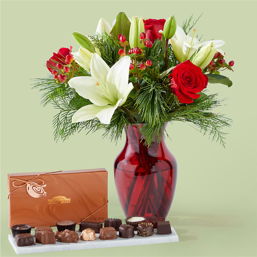 Evergreen Delight Bouquet and Chocolate Gift SetColeman Brothers