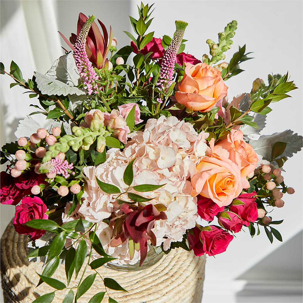 Glitz & Glam Bouquet –  Coleman Brothers Flowers Inc, Richmond VA